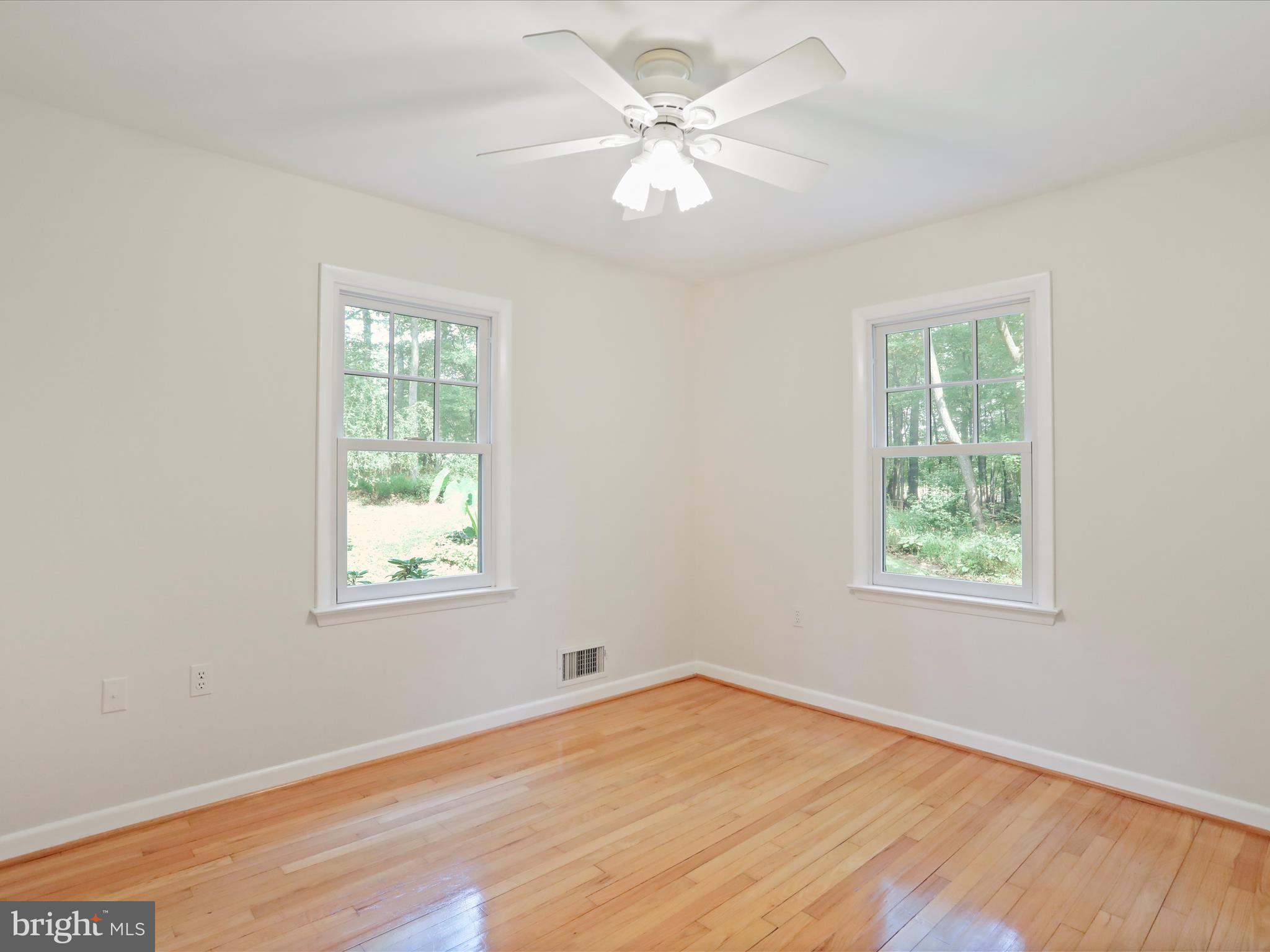 20830 Peach Tree Road Dickerson, MD 20842 - Photo 14 of 57 2nd Bedroom