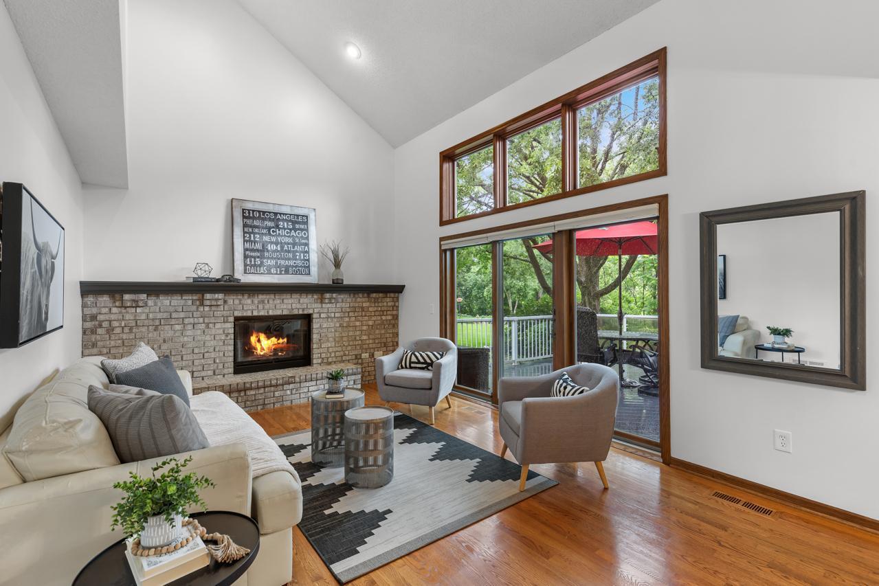 16812 Weston Bay Road Eden Prairie, MN 55347 - Photo 15 of 44 Gallery Image 15