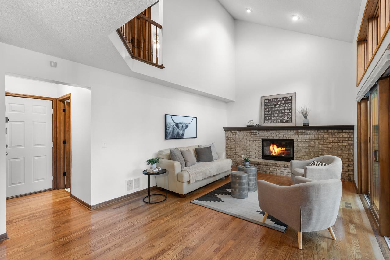 16812 Weston Bay Road Eden Prairie, MN 55347 - Photo 16 of 44 Gallery Image 16