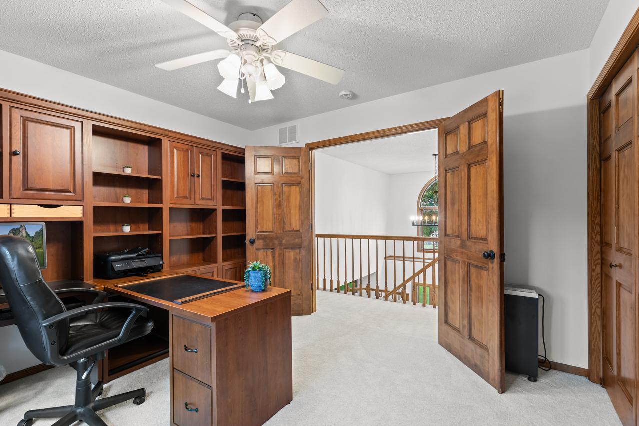 16812 Weston Bay Road Eden Prairie, MN 55347 - Photo 30 of 44 Gallery Image 30
