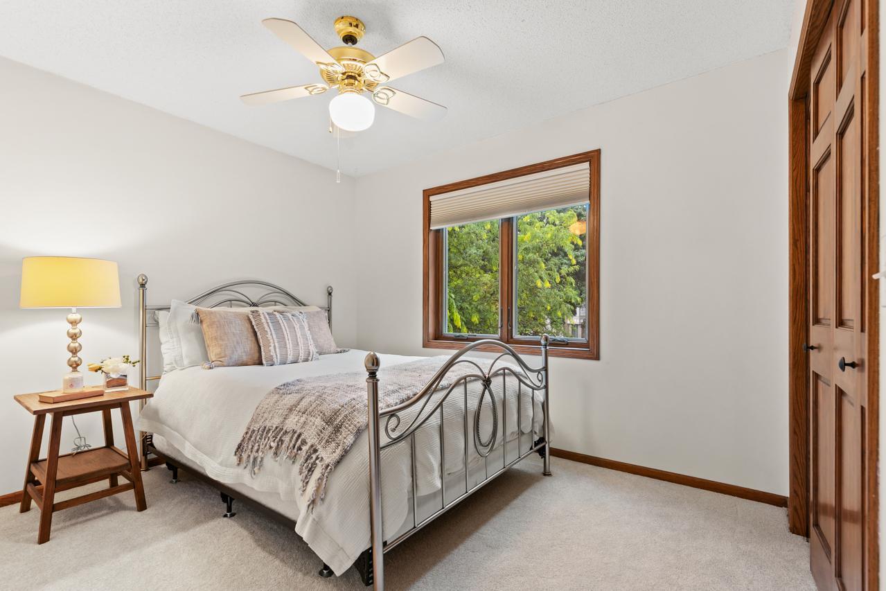 16812 Weston Bay Road Eden Prairie, MN 55347 - Photo 34 of 44 Gallery Image 34