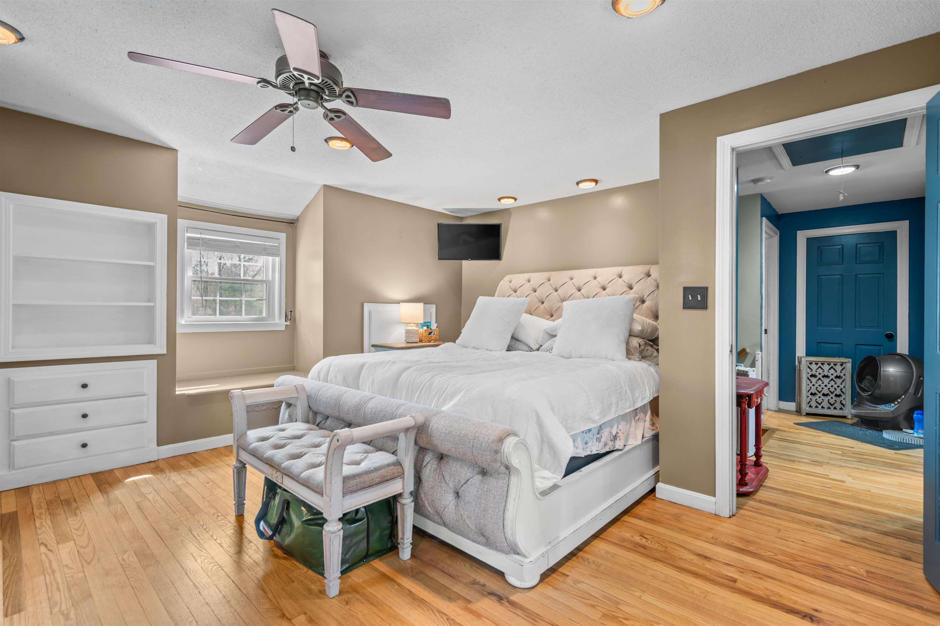 5 Chartwell Court Londonderry, NH 03053 - Photo 19 of 43