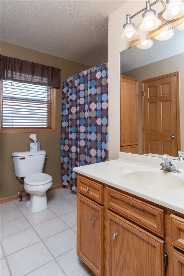 4044 Old Gate Road Rockford, IL 61109 - Photo 8 of 17 Gallery Image 8