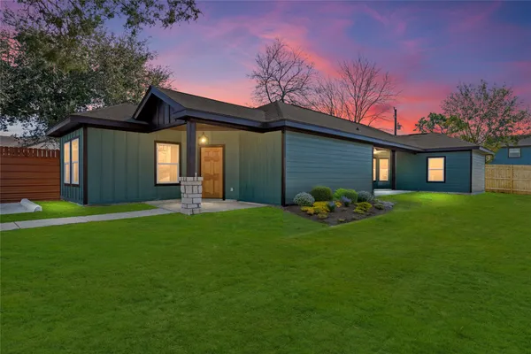 $314,999 | 4656 North Teague Street, Rosharon, TX 77583