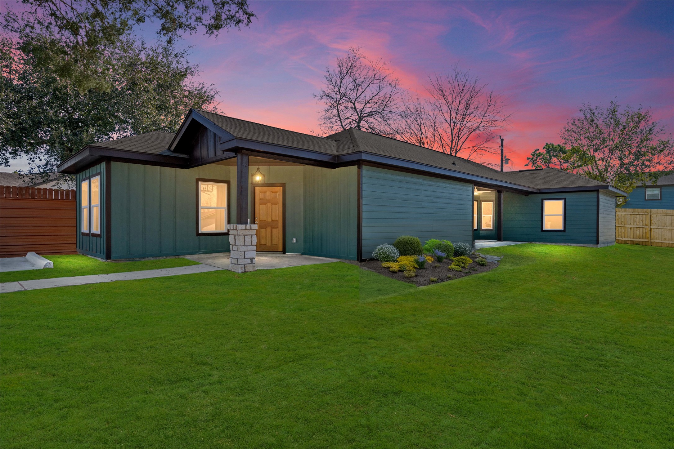4656 North Teague Street Rosharon, TX 77583 - Photo 1 of 41 Welcome to 4656 N Teague Street. Striking modern curb appeal with fresh landscaping and a welcoming front elevation.