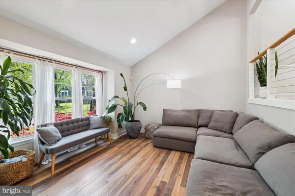 $729,000 | 2904 Memory Lane, Silver Spring, MD 20904