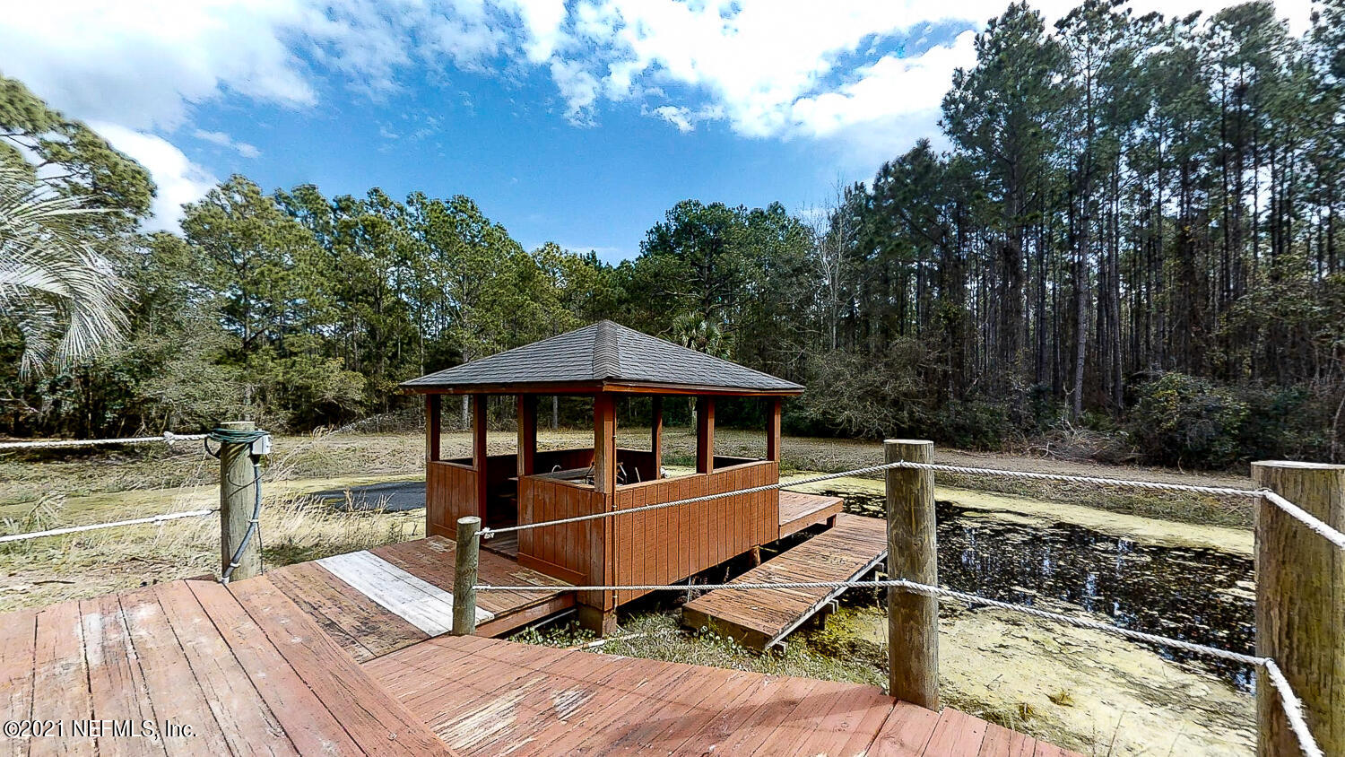 8118 Cedar Point Road Jacksonville, FL 32226 - Photo 4 of 60 Ext Deck b