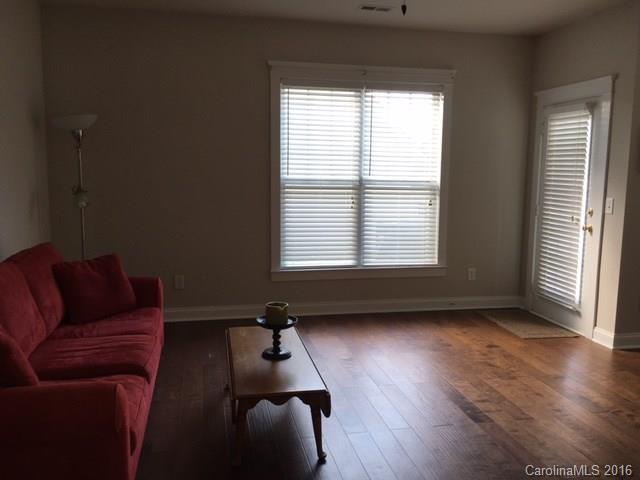 224 Faust Road Davidson, NC 28036 - Photo 5 of 18 Gallery Image 5