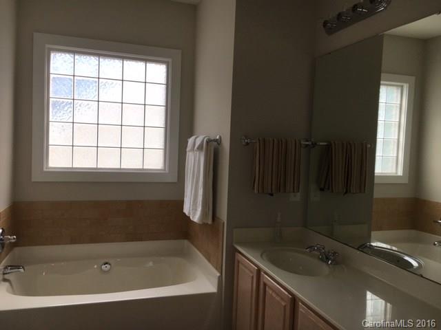 224 Faust Road Davidson, NC 28036 - Photo 8 of 18 Gallery Image 8