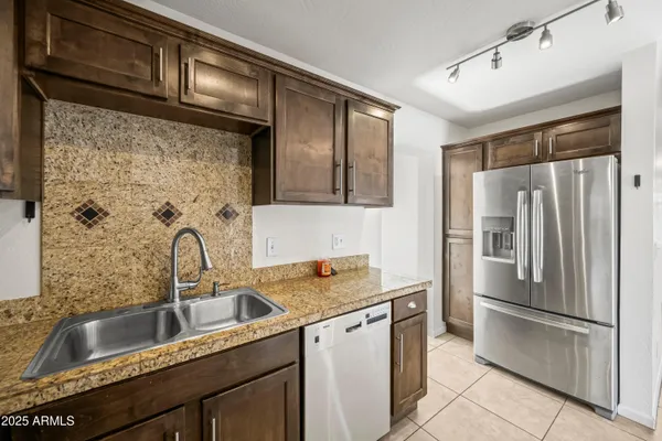 $534,000 | 2647 East Whitton Avenue, Phoenix, AZ 85016