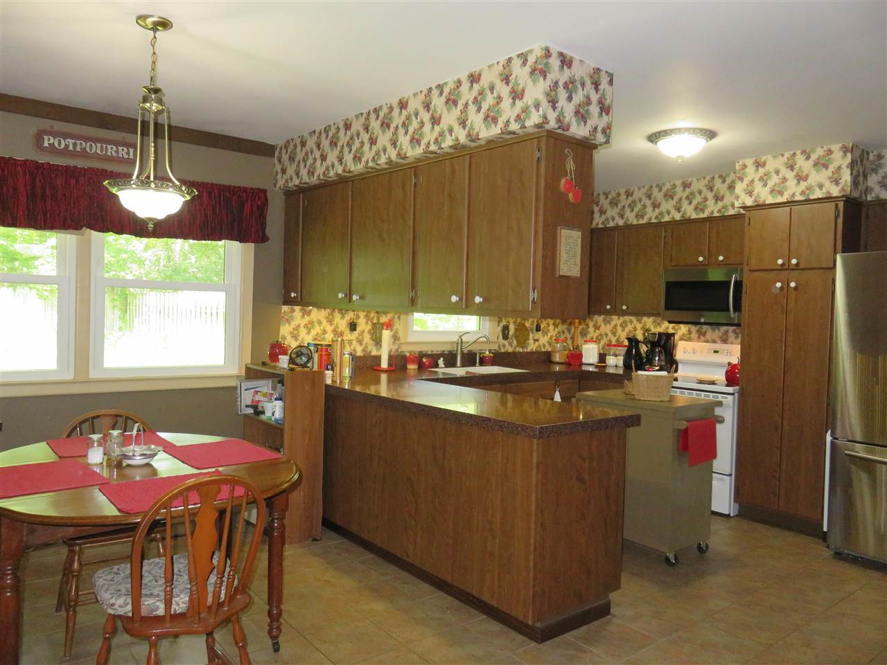 8766 Lovesee Road Roscoe, IL 61073 - Photo 11 of 27
