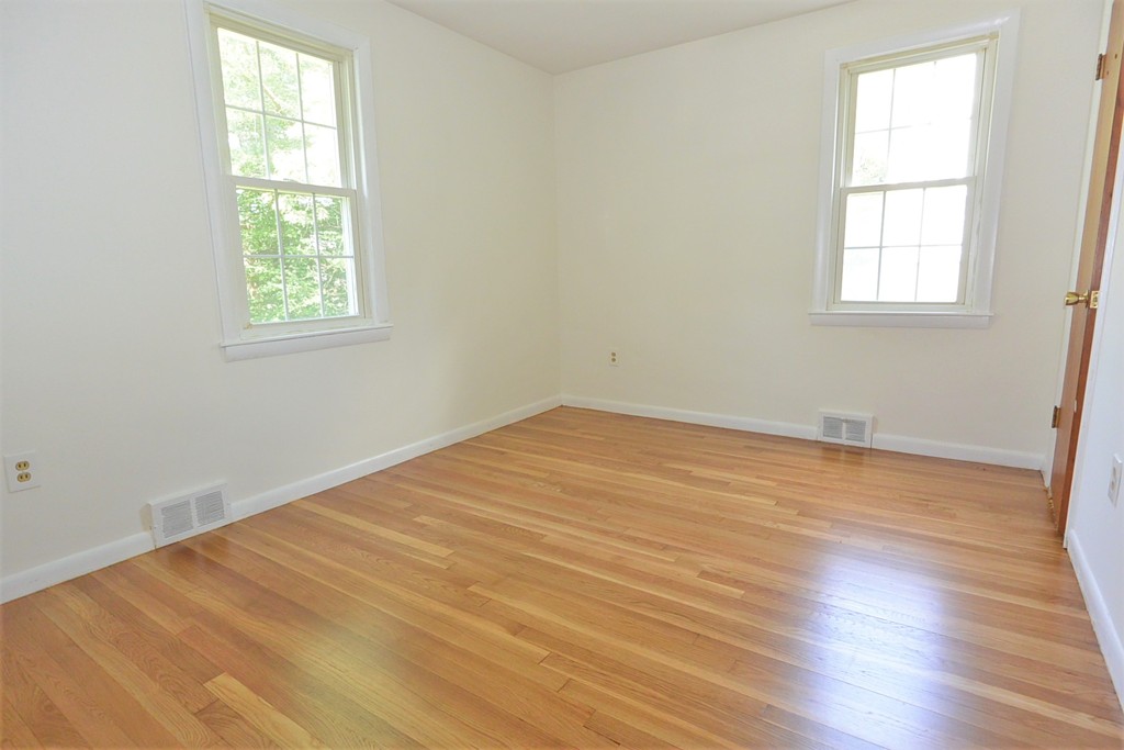 16 Reardon Road Hudson, MA 01749 - Photo 12 of 22 Gallery Image 12