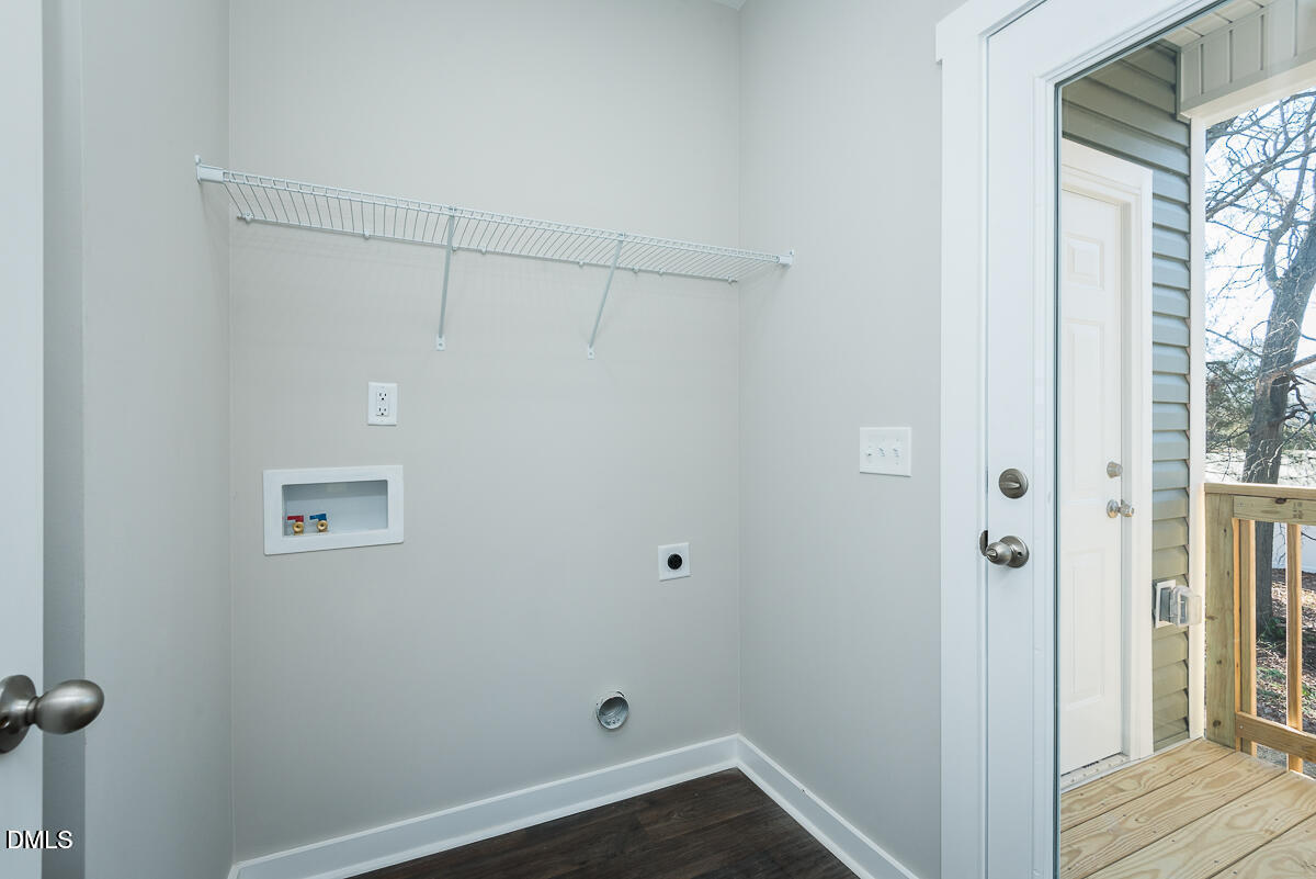555 Pinnix Road Burlington, NC 27217 - Photo 12 of 20 a view of a small space