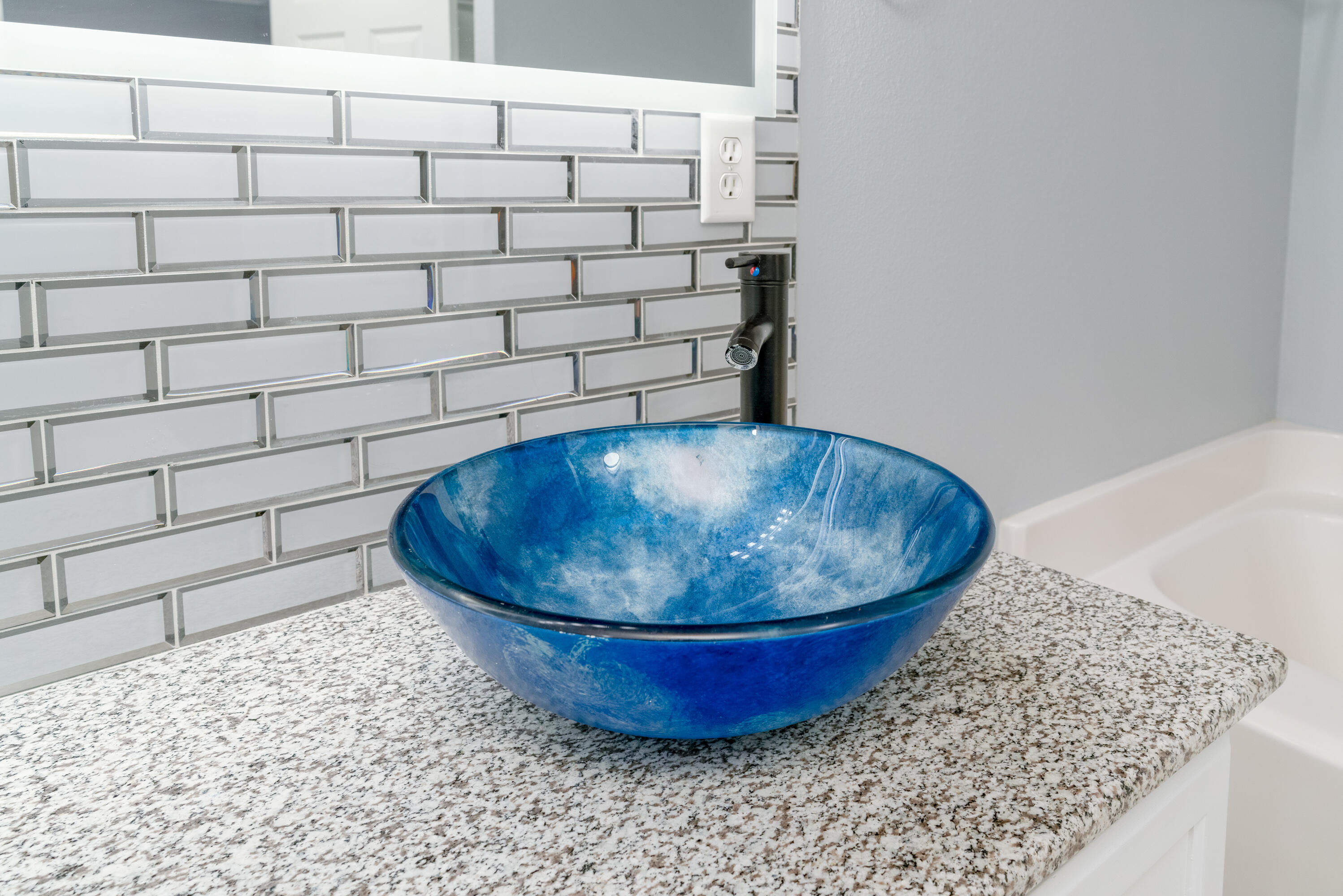 5191 Quince Avenue Crestview, FL 32539 - Photo 21 of 45 a view of a bathtub in a room