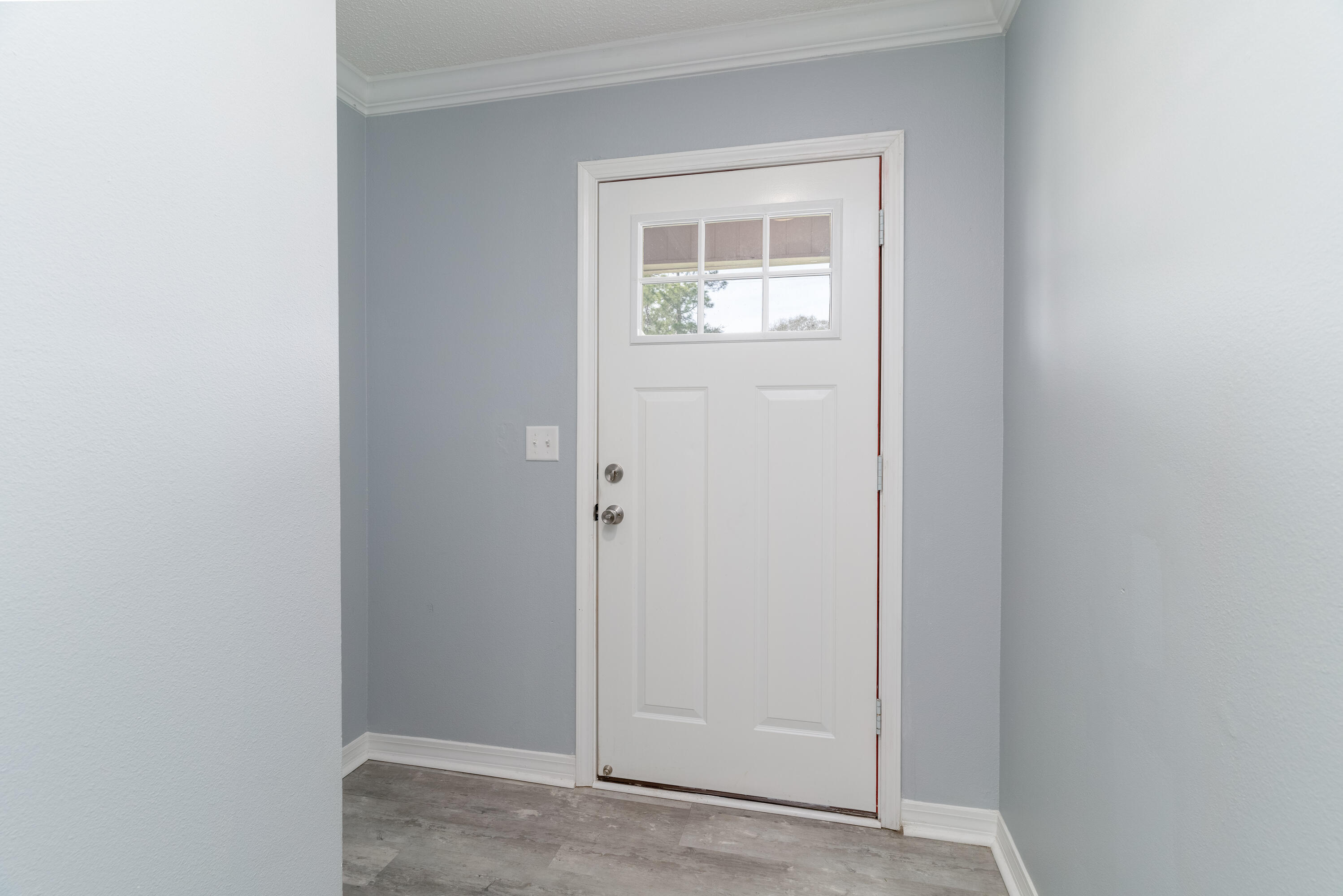5191 Quince Avenue Crestview, FL 32539 - Photo 9 of 45 a view of an front door