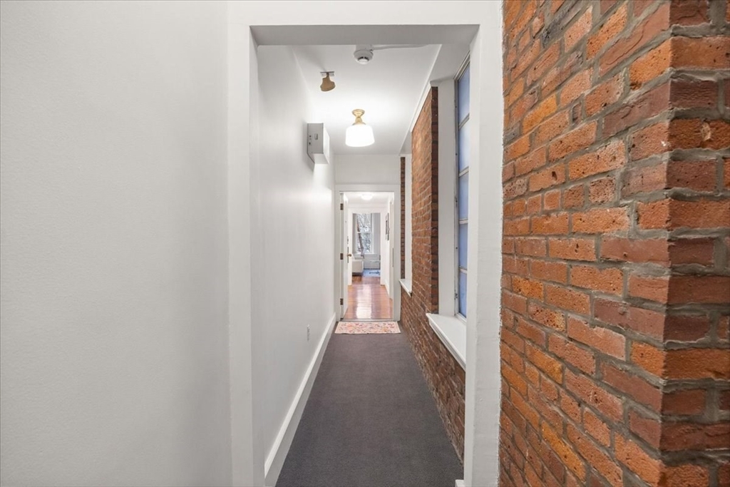 1064 Beacon Street, Unit 7 Brookline, MA 02446 - Photo 8 of 26