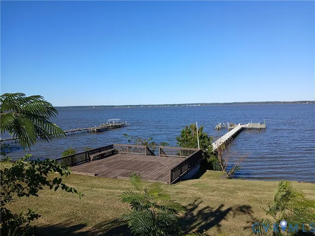 a view of a terrace with a garden