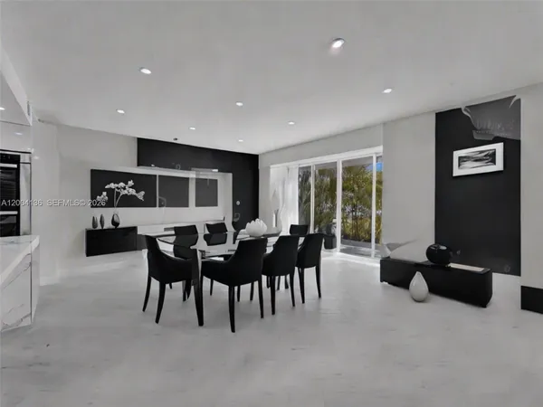 $4,800 | 3744 Northeast 167th Street, Unit 43, North Miami Beach, FL 33160