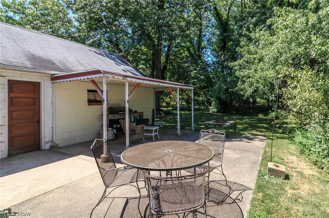 24583 Chardon Road Cleveland, OH 44143 - Photo 23 of 26 Gallery Image 23