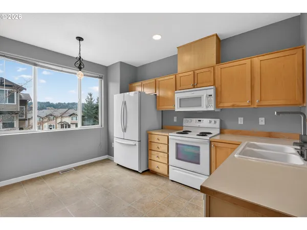 $345,000 | 15430 Southwest Sparrow Loop, Unit 102, Beaverton, OR 97007