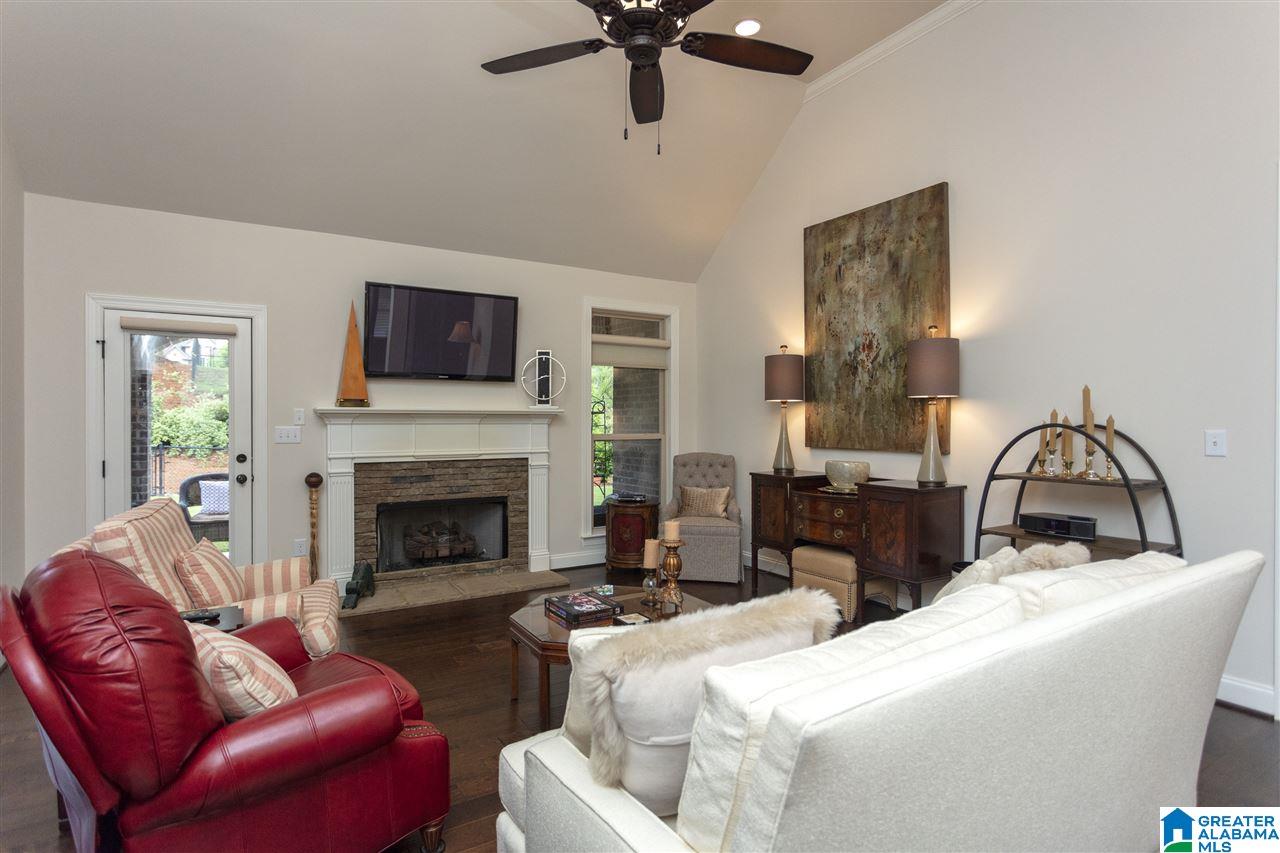 371 Strathaven Drive Pelham, AL 35124 - Photo 8 of 50