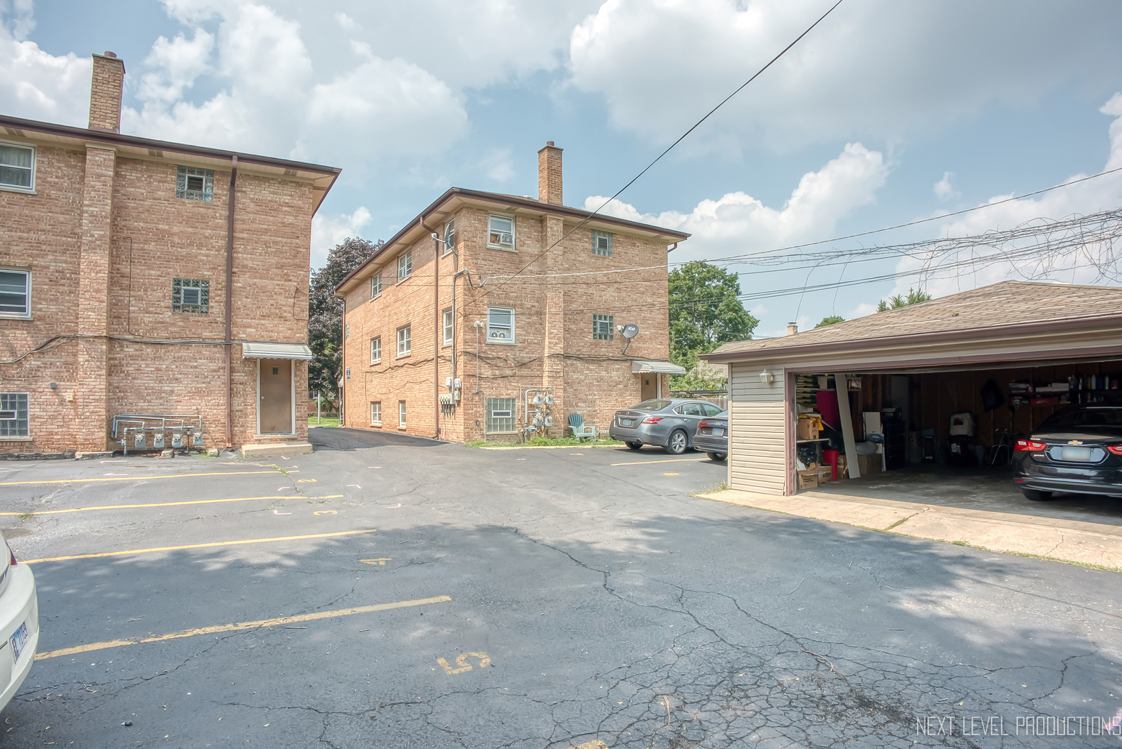 1619 35th Avenue Melrose Park, IL 60160 - Photo 33 of 35 a view of a building with a street