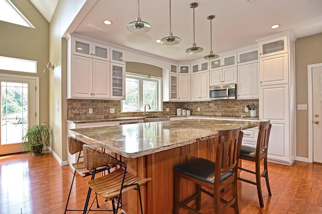 53 Mashapaug Road Holland, MA 01521 - Photo 2 of 40