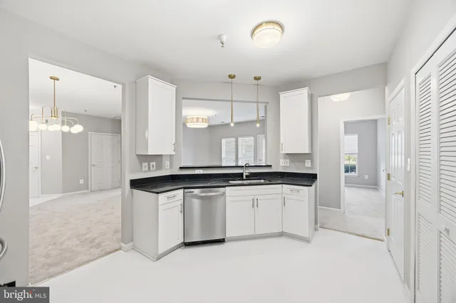 $349,000 | 7210 Darby Downs, Unit A, Elkridge, MD 21075