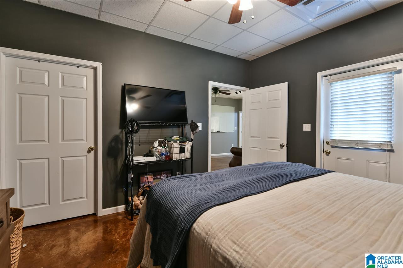 2805 Red Leaf Circle Bessemer, AL 35023 - Photo 40 of 48