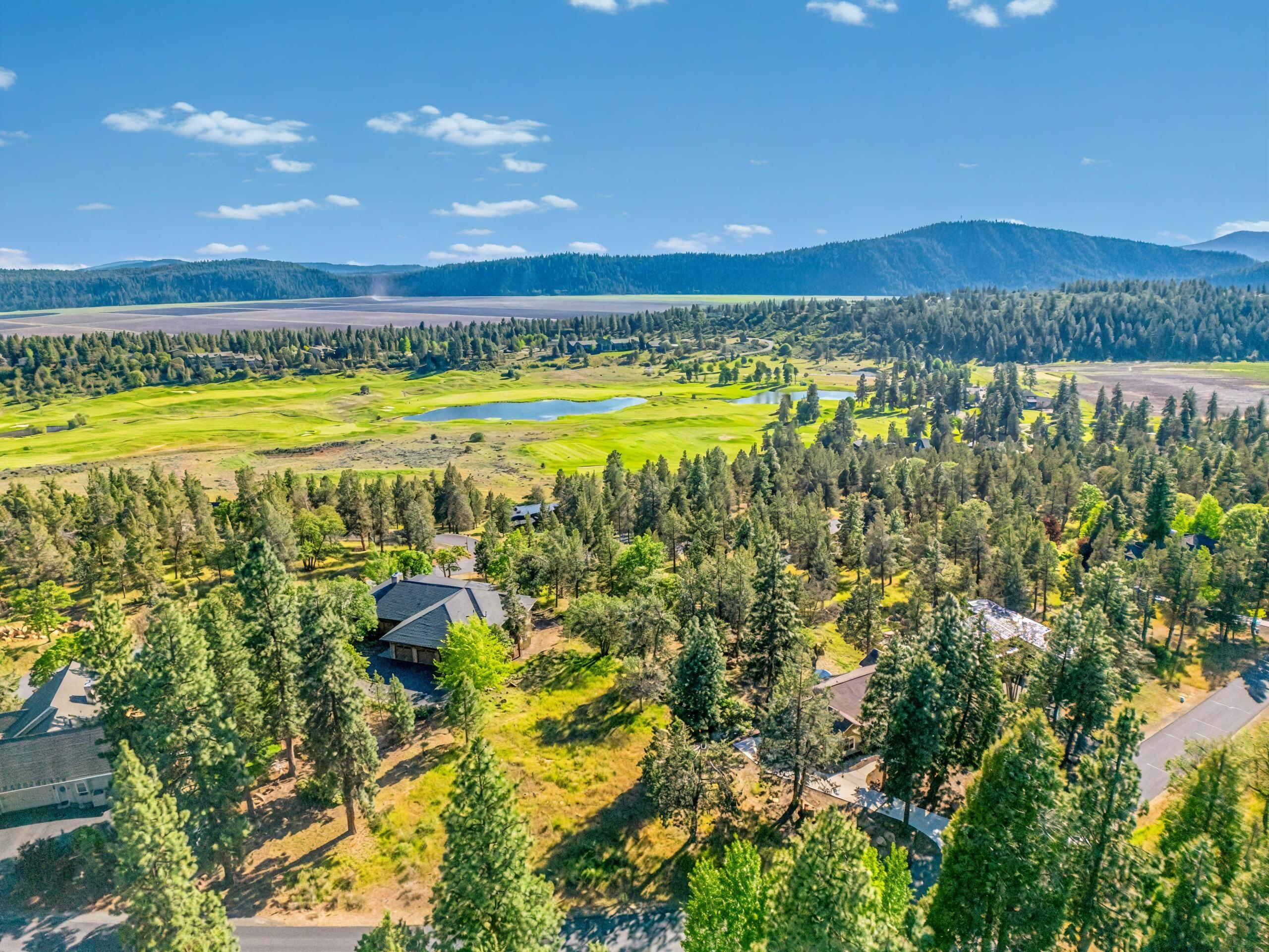 10421 Kestrel Road Klamath Falls, OR 97601 - Photo 54 of 56 a view of a swimming pool and an outdoor seating