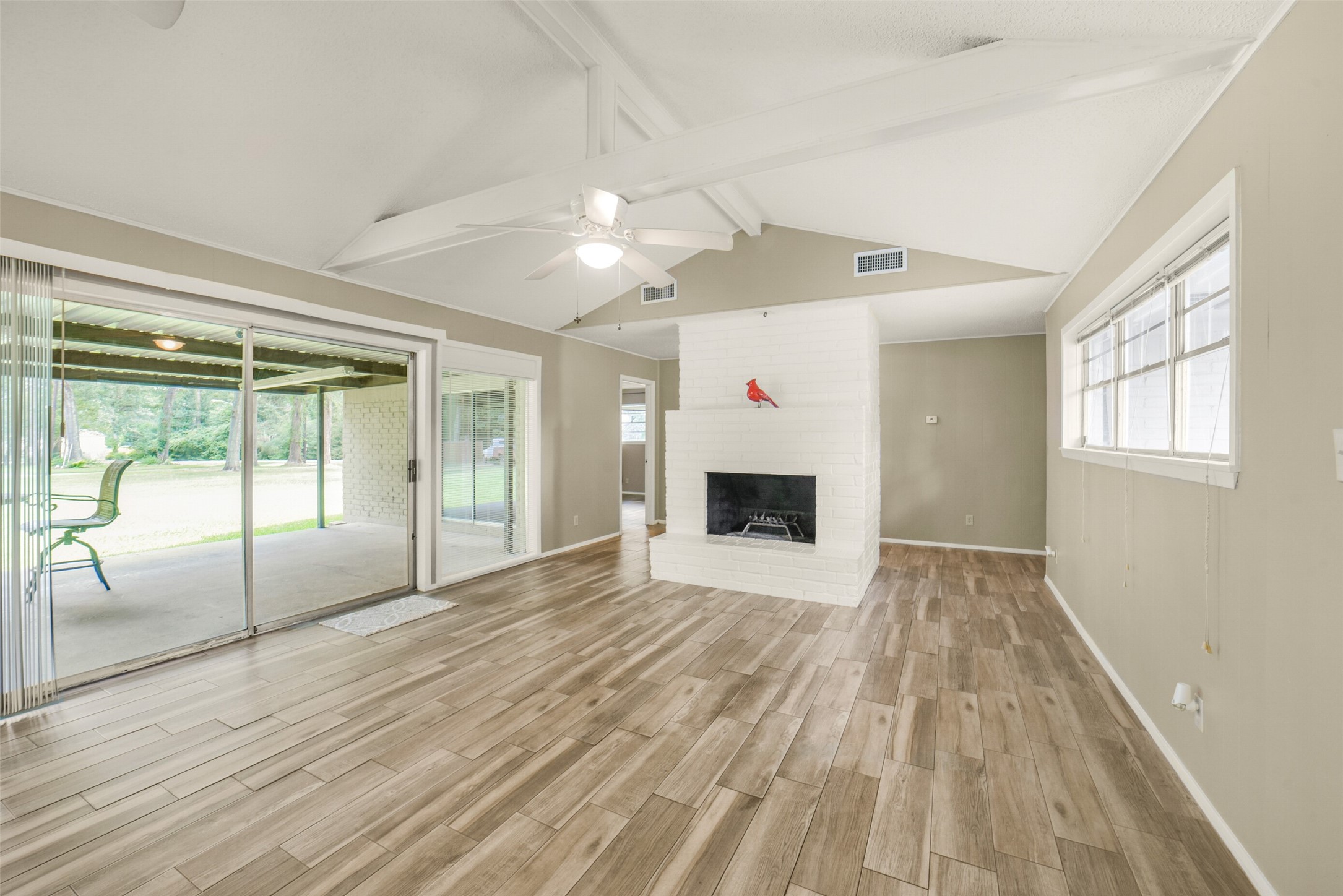 23807 Red Oak Drive Spring, TX 77389 - Photo 5 of 34 Gallery Image 5