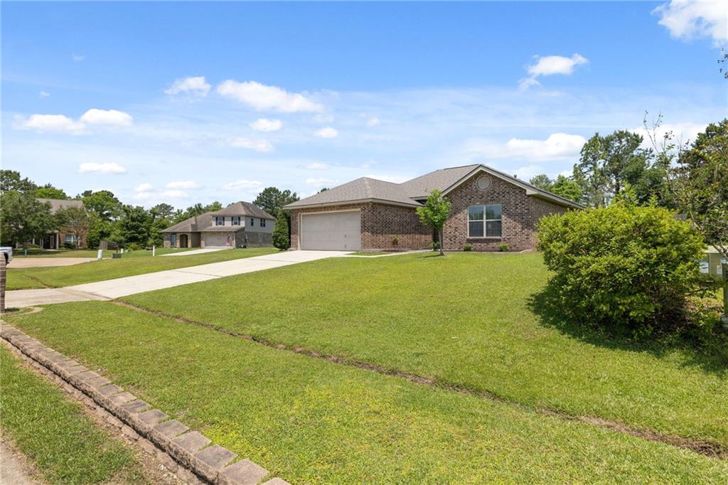 513 Jessica Way Covington, LA 70435 - Photo 3 of 22 Gallery Image 3
