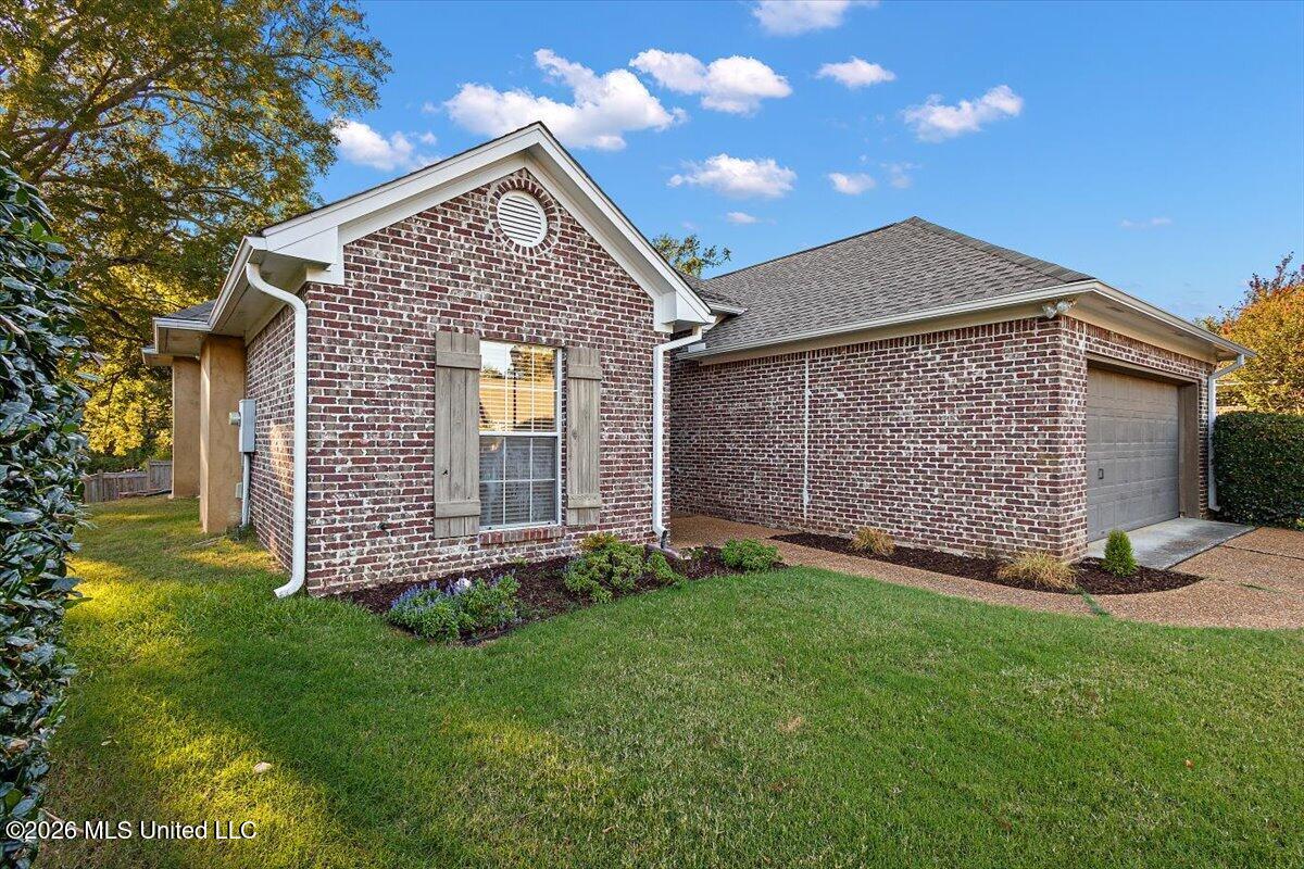 204 Rampart Street Ridgeland, MS 39157 - Photo 1 of 32 02-HTP_3428