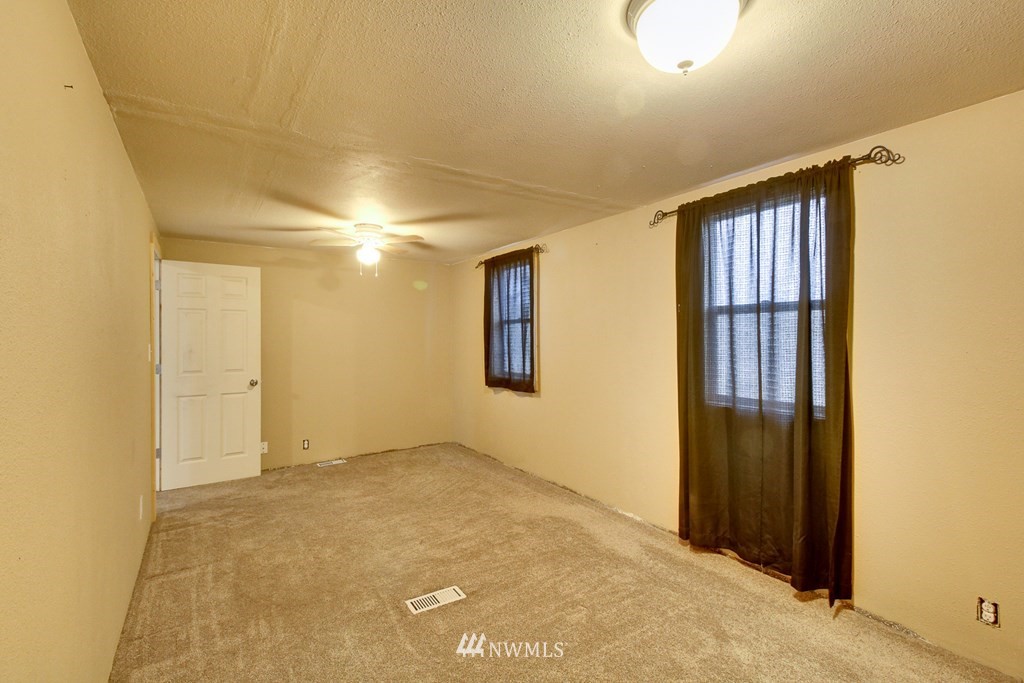 6588 Hart Road Prescott, WA 99348 - Photo 25 of 40