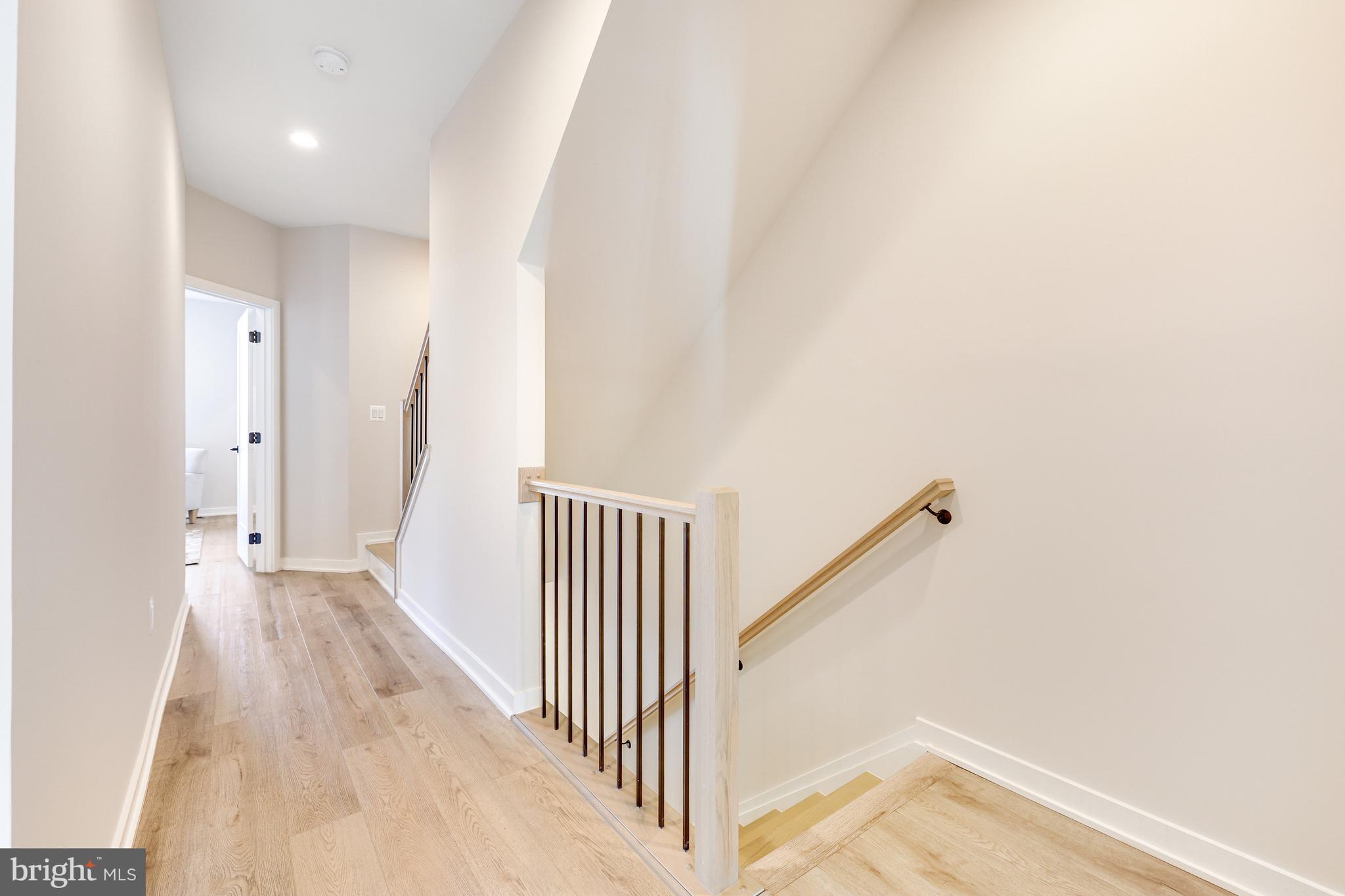 11723 Paysons Way Reston, VA 20191 - Photo 21 of 51 a view of a hallway with entryway