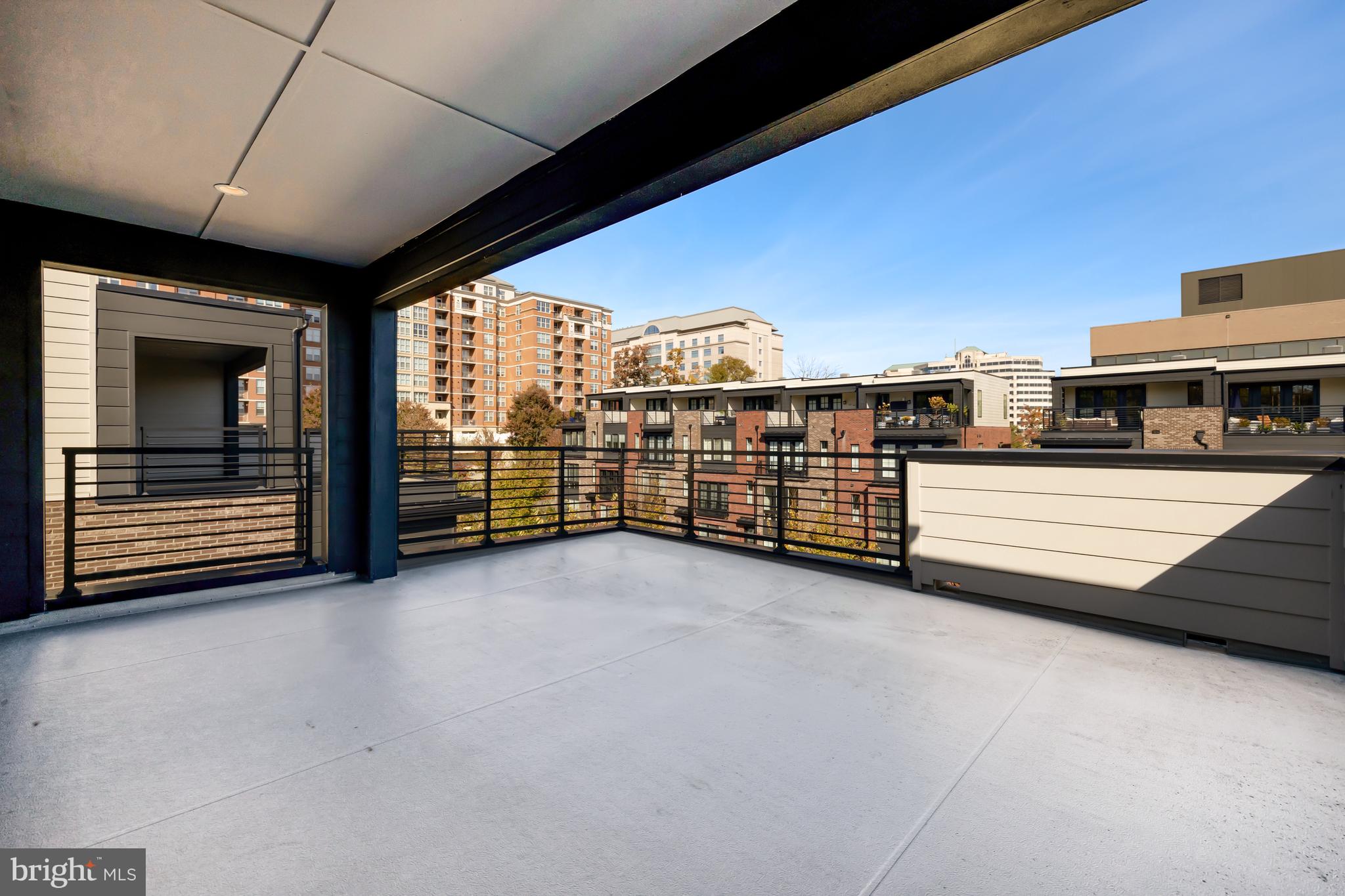 11723 Paysons Way Reston, VA 20191 - Photo 33 of 51 a view of a balcony with chairs