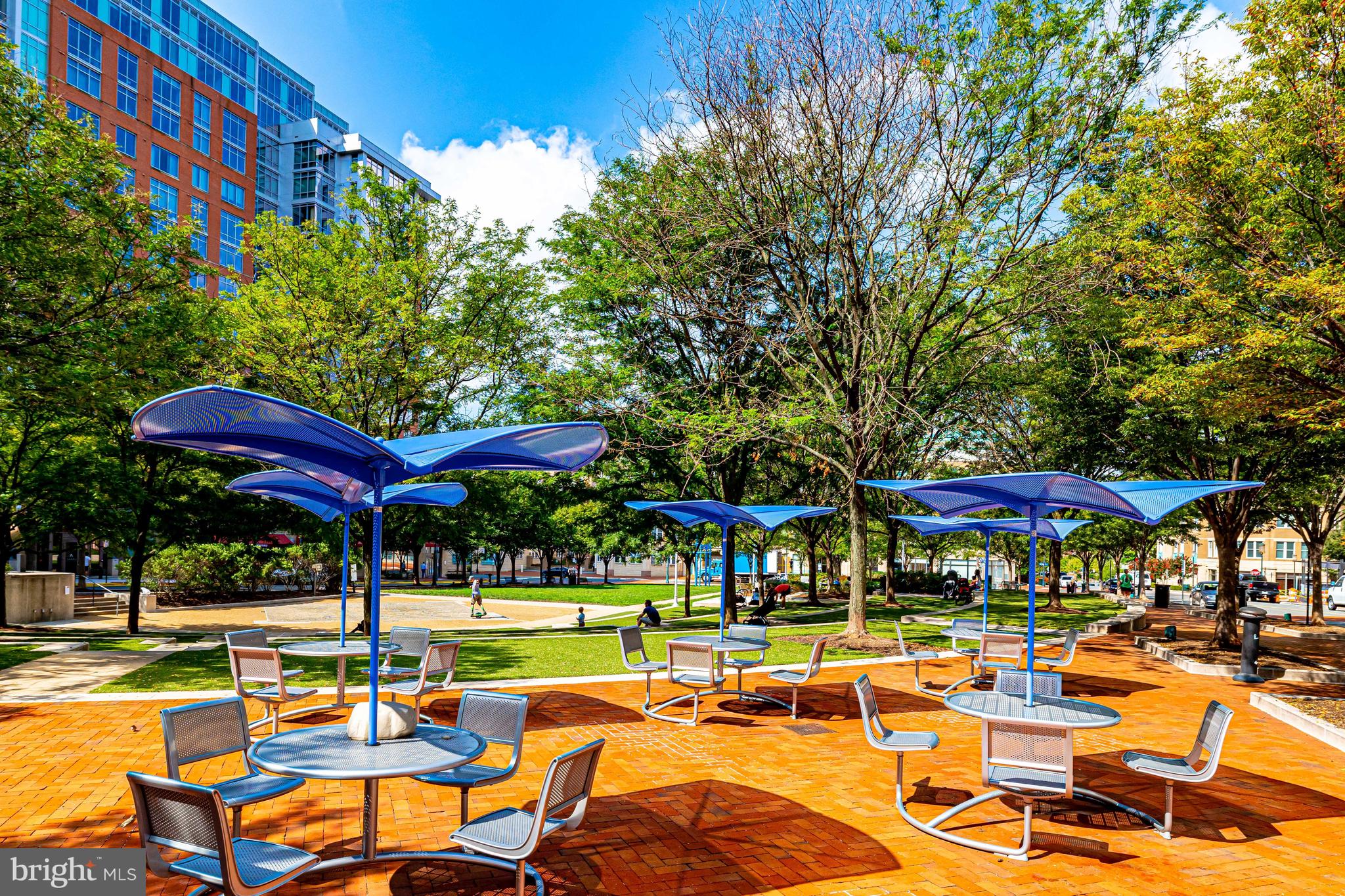 11723 Paysons Way Reston, VA 20191 - Photo 44 of 51 a view of a swimming pool with sitting area