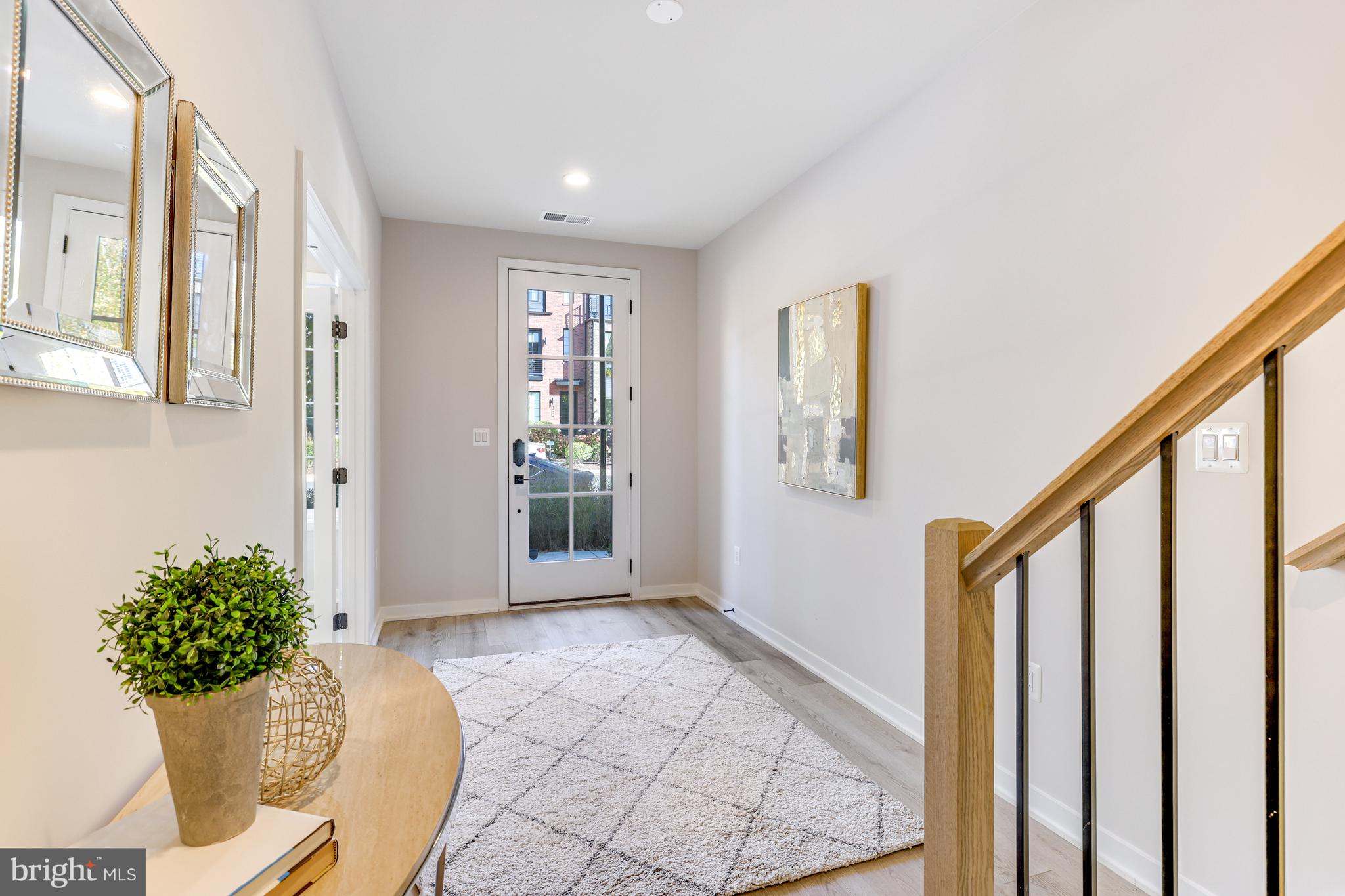 11723 Paysons Way Reston, VA 20191 - Photo 5 of 51 a view of an entryway