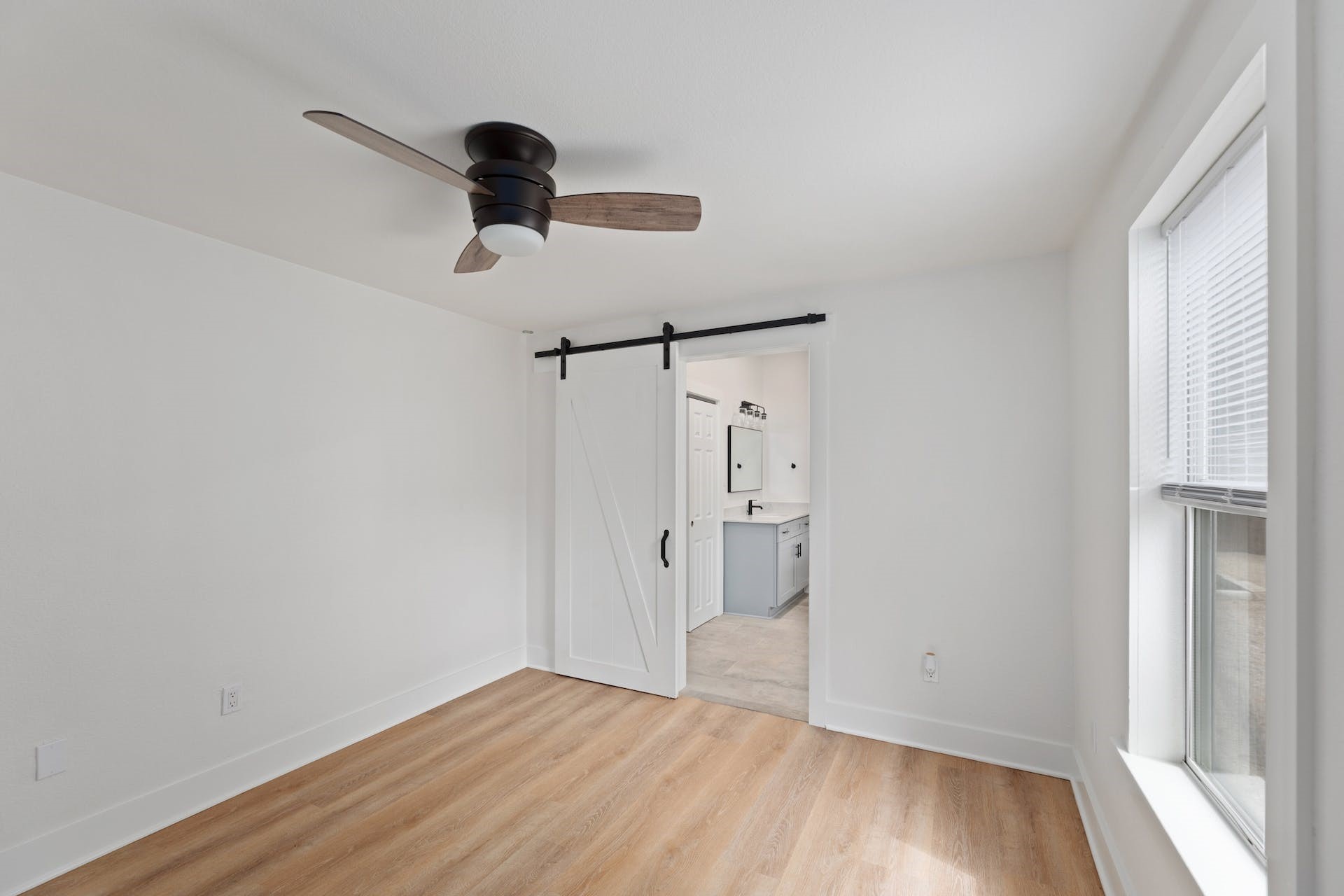 2208 Santa Rita Street Austin, TX 78702 - Photo 13 of 24