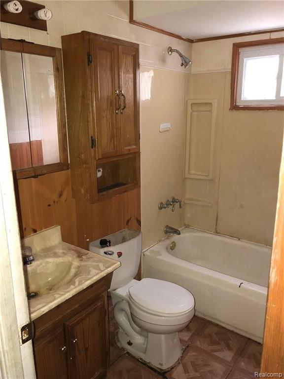 7501 Lamphere Detroit, MI 48239 - Photo 9 of 15