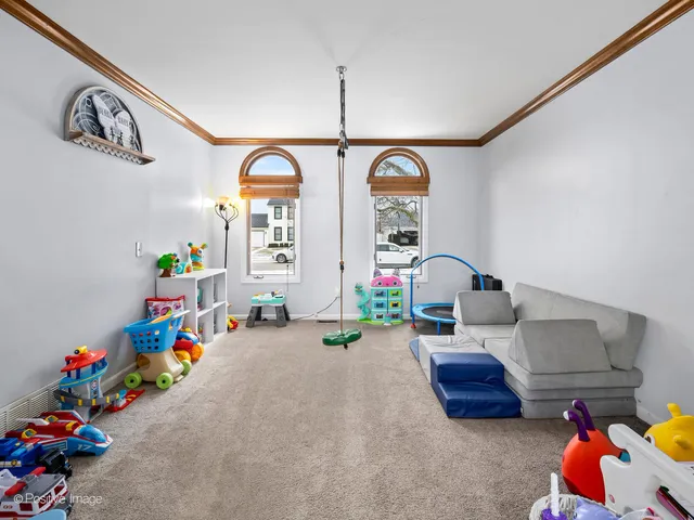 $384,900 | 1930 Sapphire Lane, Aurora, IL 60506