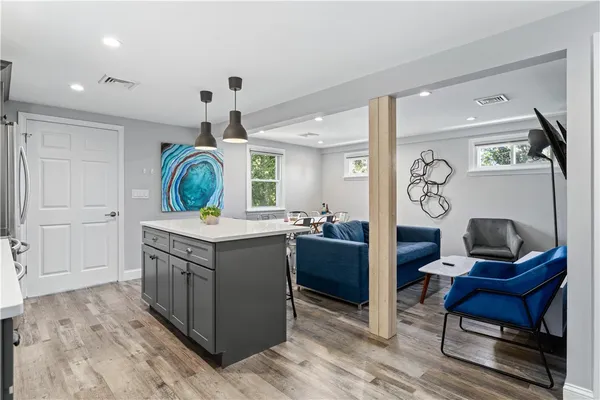 $1,800,000 | 4 James Street, Middletown, RI 02842