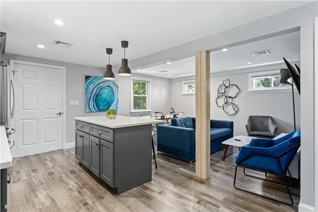 $1,800,000 | 4 James Street, Middletown, RI 02842