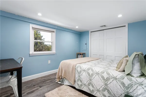 $1,800,000 | 4 James Street, Middletown, RI 02842