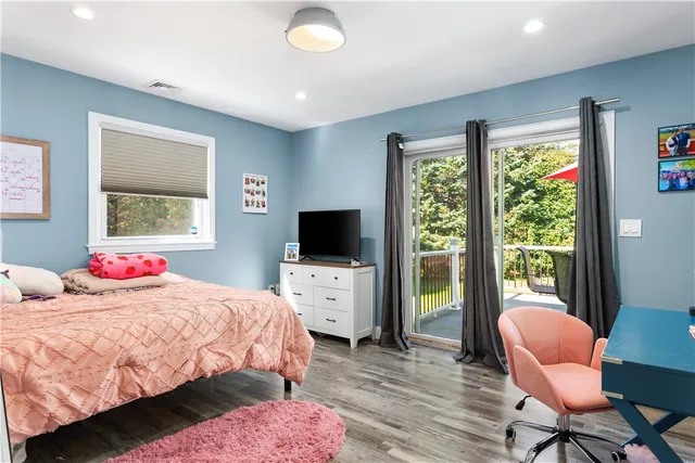 $1,800,000 | 4 James Street, Middletown, RI 02842