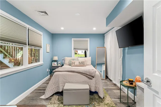 $1,800,000 | 4 James Street, Middletown, RI 02842