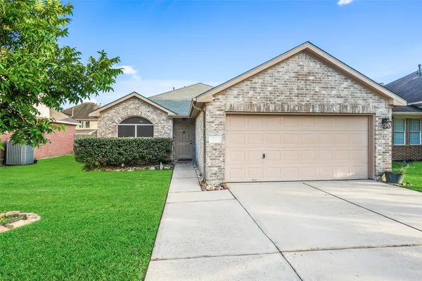 $240,000 | 21554 Olympic Forest Drive, Porter, TX 77365