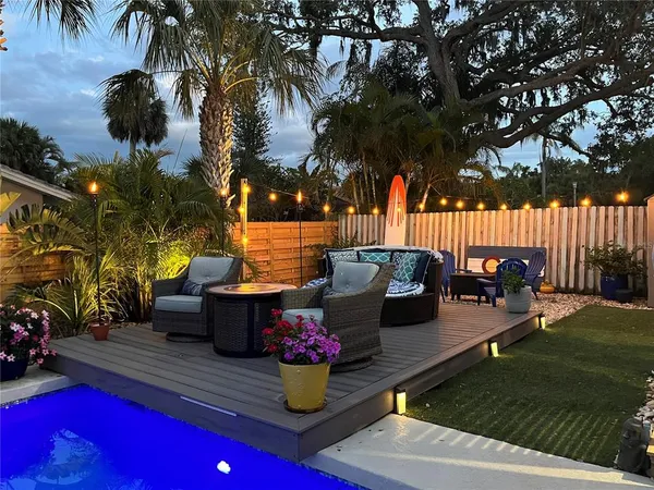 $3,600 | 7477 Mariana Drive, Sarasota, FL 34231