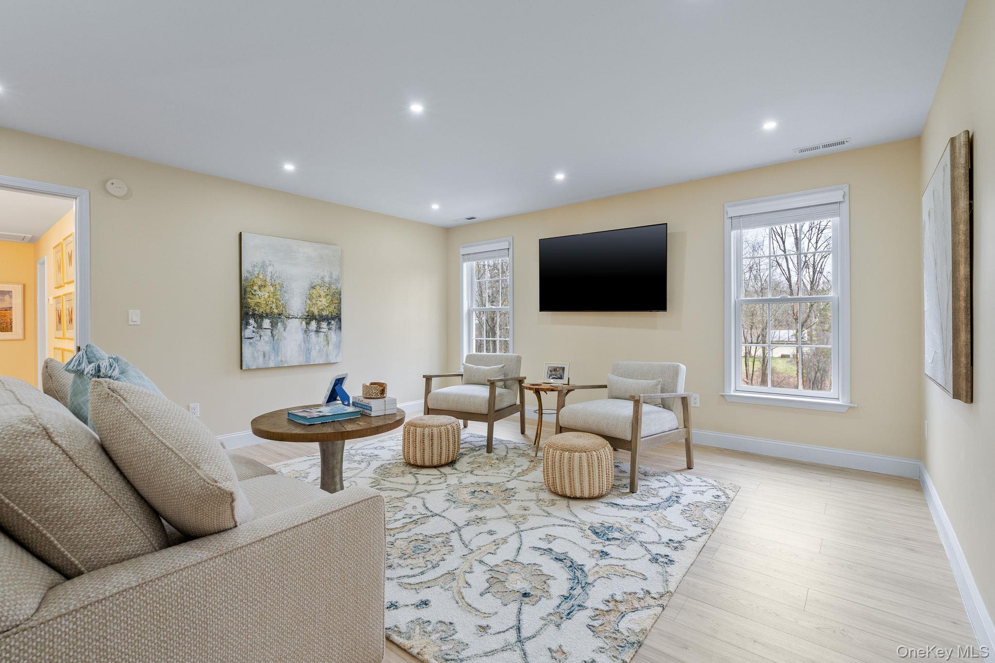 159 Rombout Road Poughkeepsie, NY 12603 - Photo 17 of 34