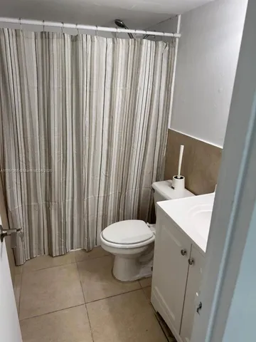 $1,800 | 1800 Sans Souci Boulevard, Unit 333, North Miami, FL 33181